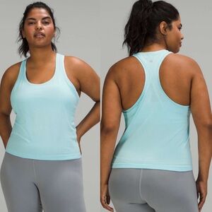 Lululemon Swiftly Tech Racerback 2.0 *Race Length
Icing Blue / Icing Blue!
